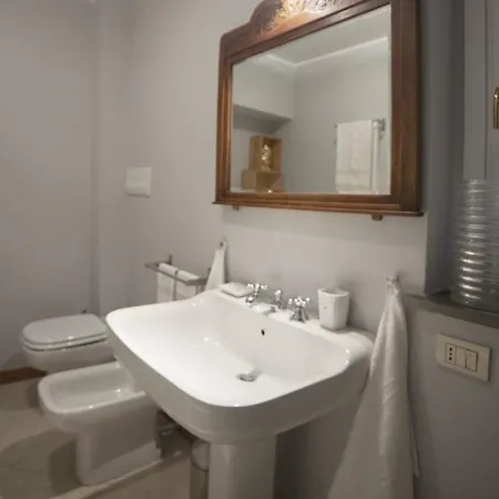 Bed & Breakfast Gallery